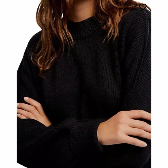 Free People Easy Street Oversized Knit Tunic Sweater Black M Cotton Blend NWT - Picture 6 of 9